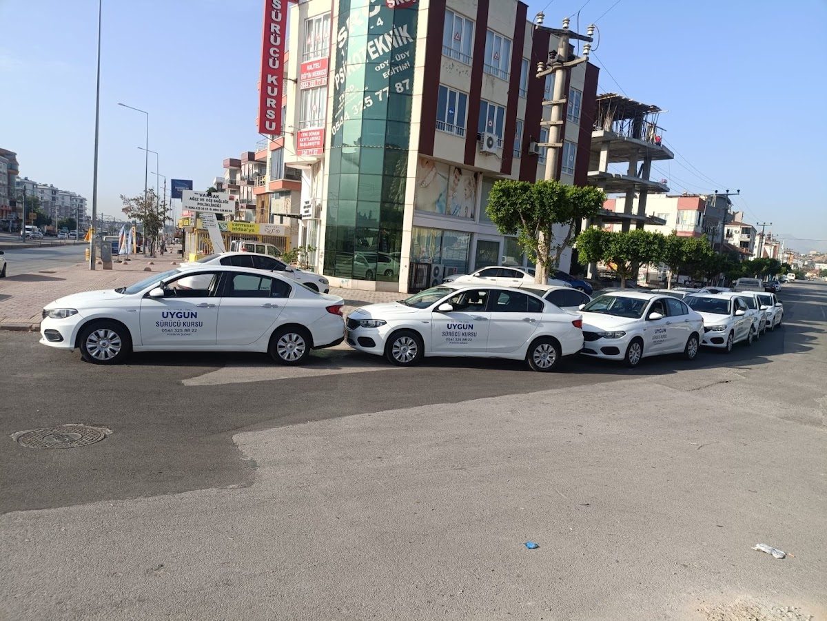 Uygun Sürücü Kursu / SRC-PSİKOTEKNİK / VARSAK Yerel İşletme fotoğrafı 4